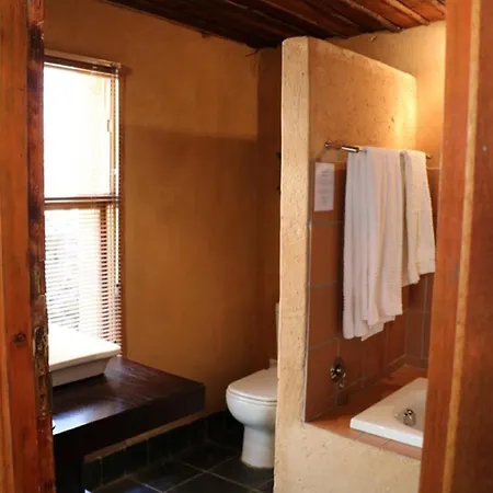 Sherewood Lodge Pretoria Exterior photo